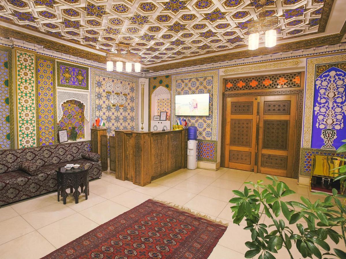 Rayyan Hotel בוקורו מראה חיצוני תמונה