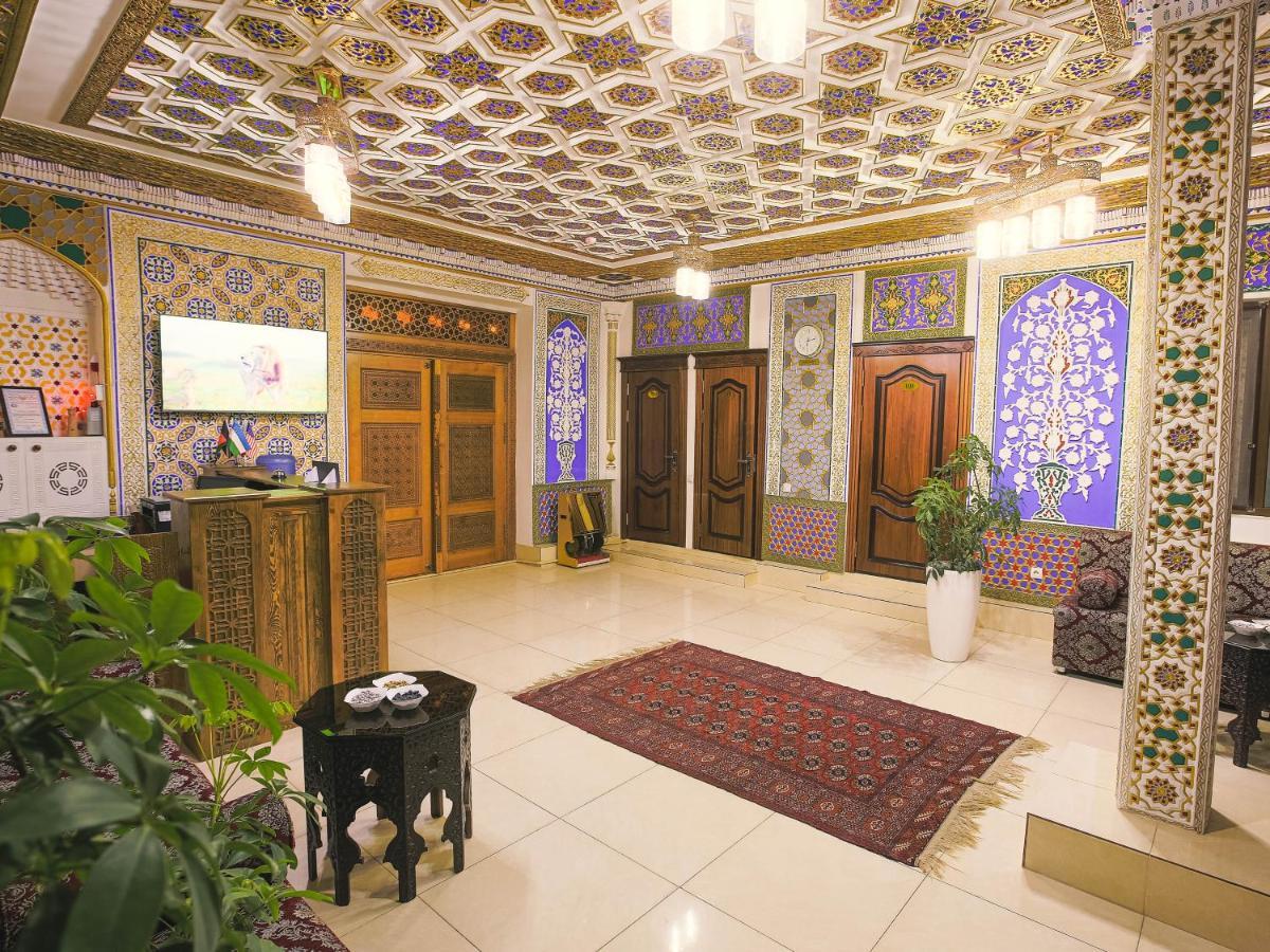 Rayyan Hotel בוקורו מראה חיצוני תמונה